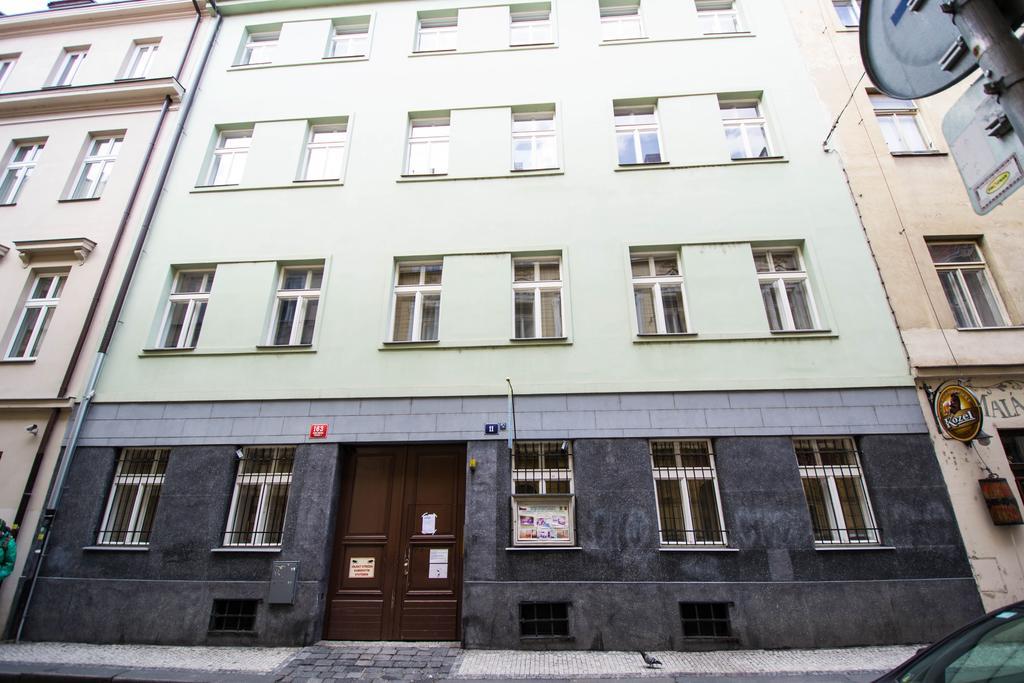 National Theater Ruterra Flat Apartment Praha Bagian luar foto