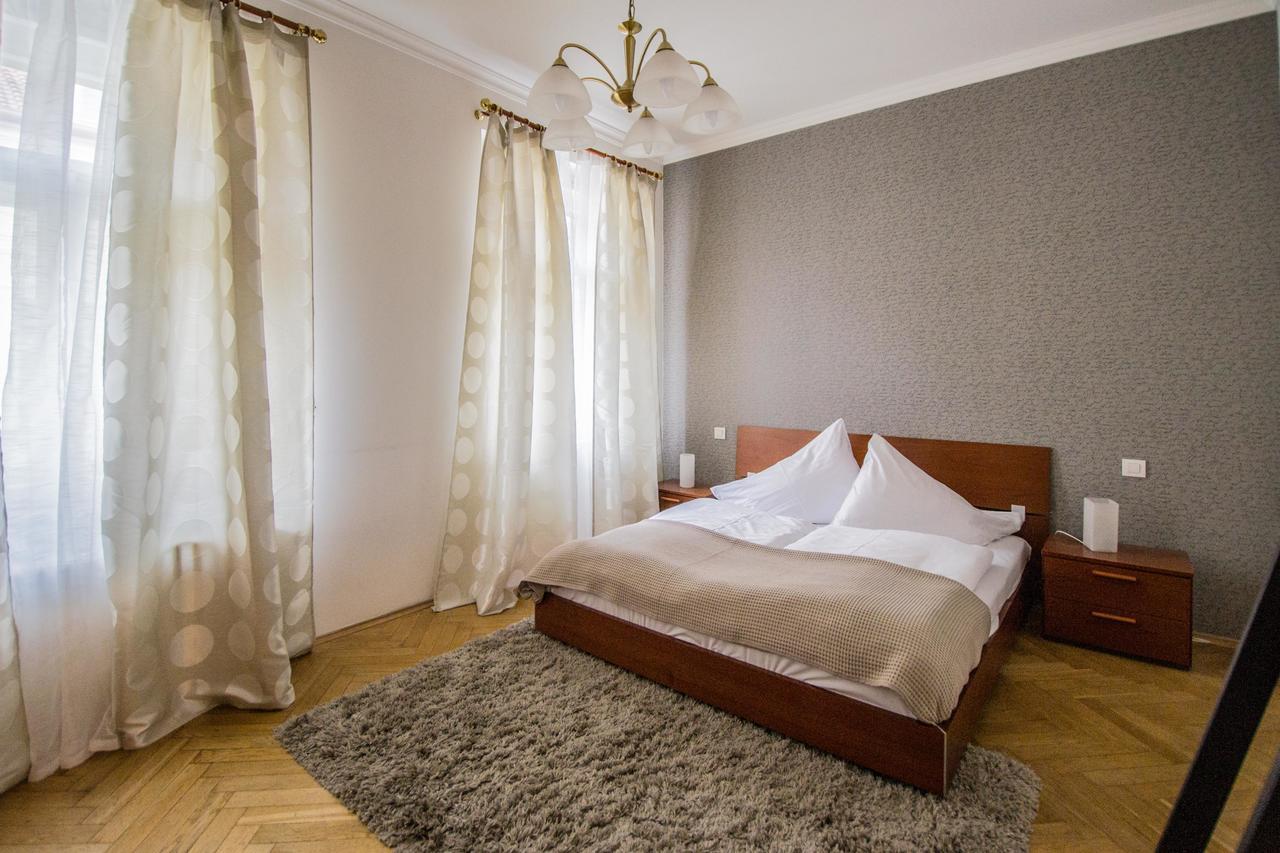 National Theater Ruterra Flat Apartment Praha Bagian luar foto